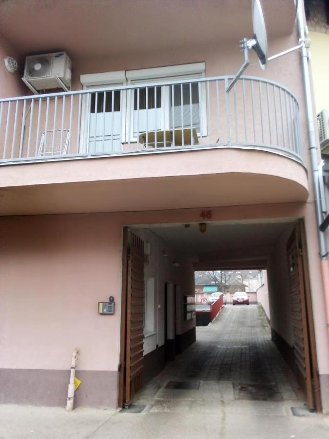 Major Street Apartman Apartment Hajduszoboszlo Luaran gambar